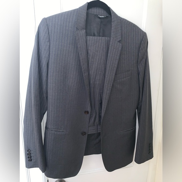 Dolce & Gabbana Men’s Suit size 38 US (48 European) - Picture 1 of 14